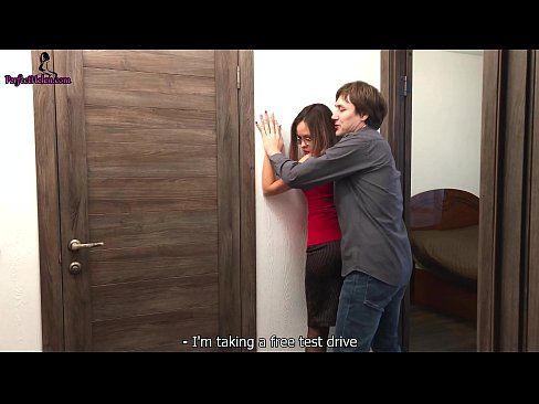 ❤️ Seksikas kinnisvaramaakler tõmbab sensuaalselt oma tussu välja ja keppib korterit müües - Krempai ️ Super porno at porn et.xxxlfv.top